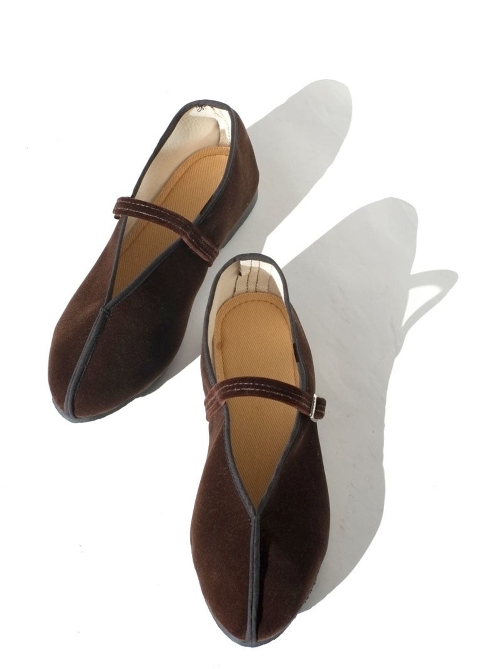 NWOT Wax Apple Velvet Mary Jane Flats / Theater Shoes - Never Worn!